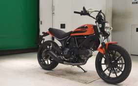 DUCATI SCRAMBLER SIXTY2 2020