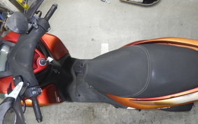 YAMAHA TRICITY 125 SE82J