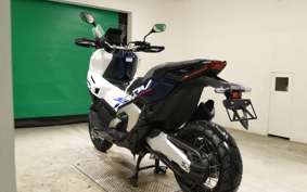 HONDA X-ADV 750 2026 RH21