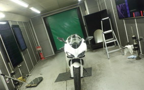 DUCATI 1198 S 2010