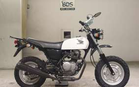 HONDA APE 100 HC07