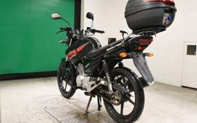 YAMAHA YBR125