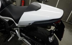 HONDA CBR650F RC83