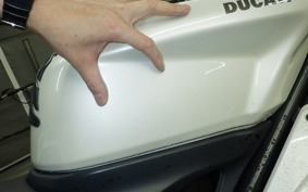 DUCATI 1198 S 2010