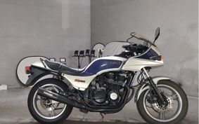 KAWASAKI GPZ750 1983 ZX750A