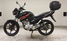 YAMAHA YBR125