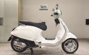 VESPA PRIMAVERA 125