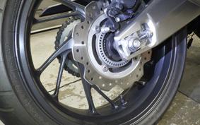 HONDA CBR650F RC83