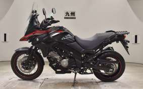 SUZUKI DL650 ( V-Strom 650 ) XTA 2021 C733A
