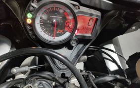 SUZUKI GSX-R750 2010 CW111
