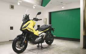 HONDA X-ADV 750 2025 RH21