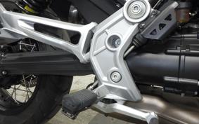 MOTO GUZZI V85 TT 2022