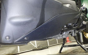 YAMAHA T-MAX 560 SJ19J