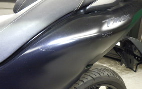 YAMAHA T-MAX 560 T 2024 SJ19J