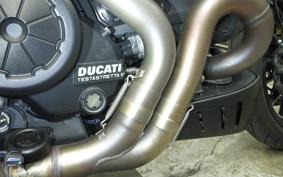 DUCATI DIAVEL 2014