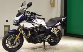 HONDA CB1300SB SUPER BOLDOR SP 2023 SC54