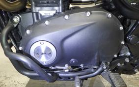 TRIUMPH STREET SCRAMBLER 2018