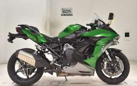 KAWASAKI NINJA H2 SX SE 2021 ZXT02A