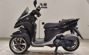 YAMAHA TRICITY 125 SE82J